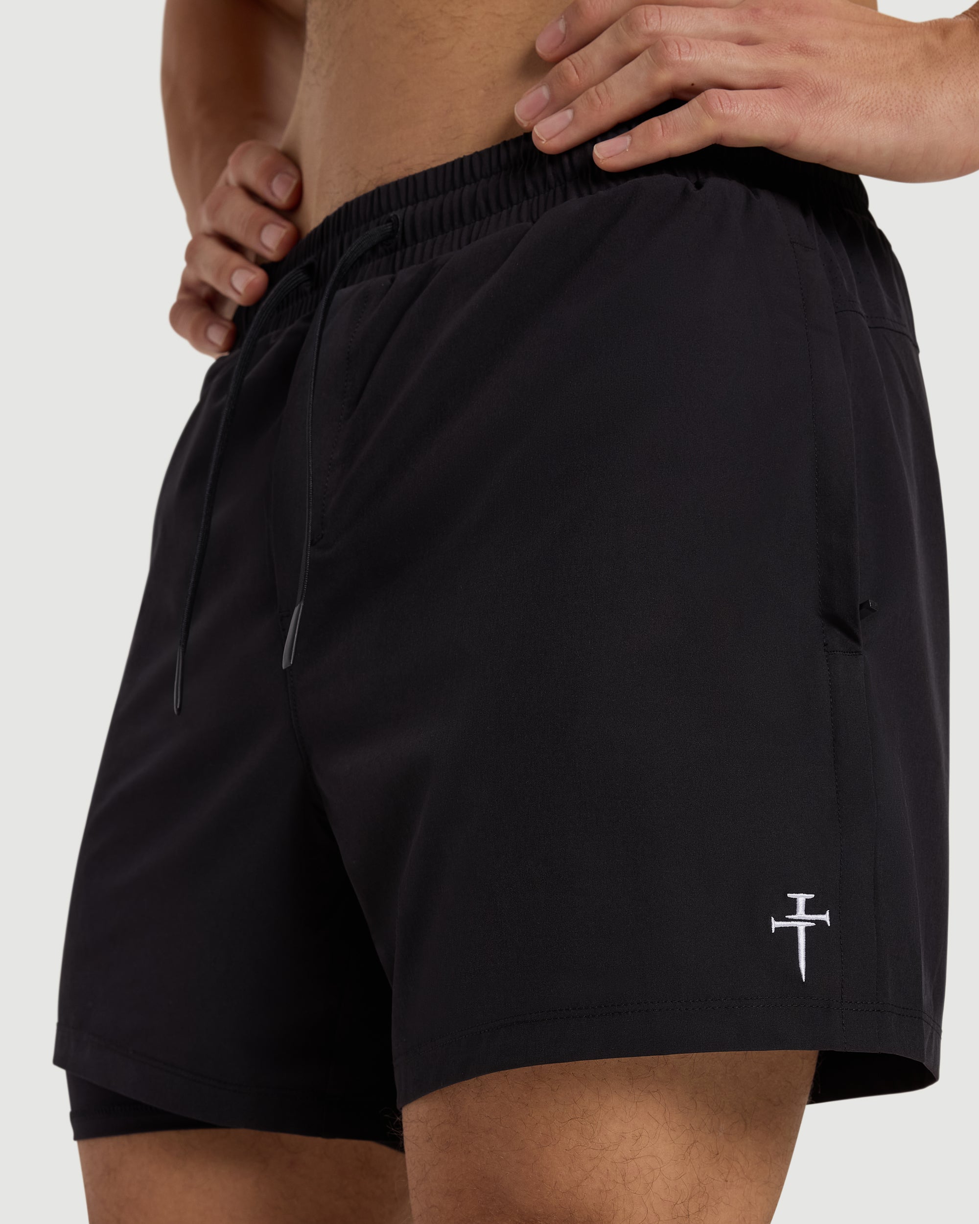 Coastal Liner 5" Short - Black