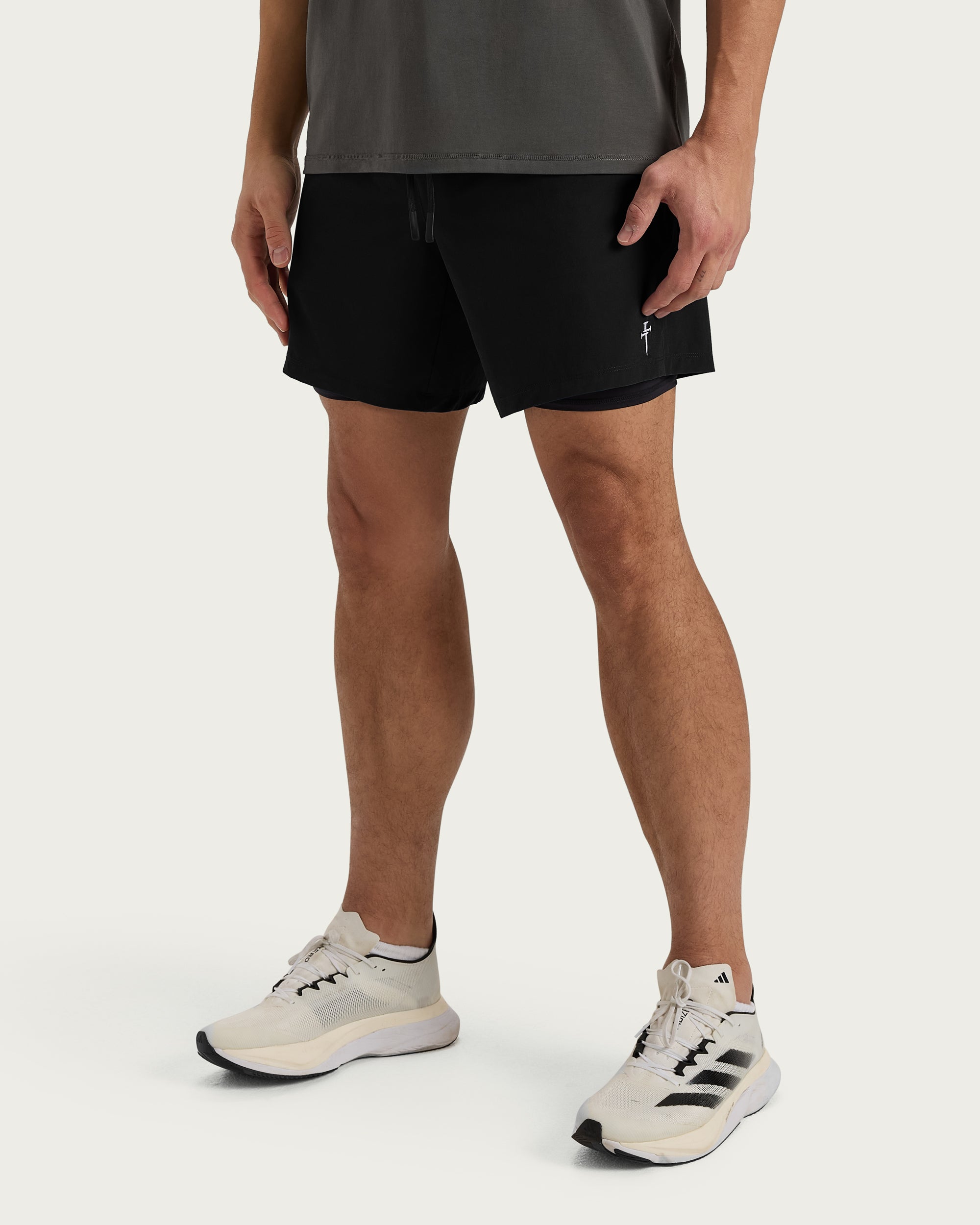 Coastal Liner 7" Short - Black