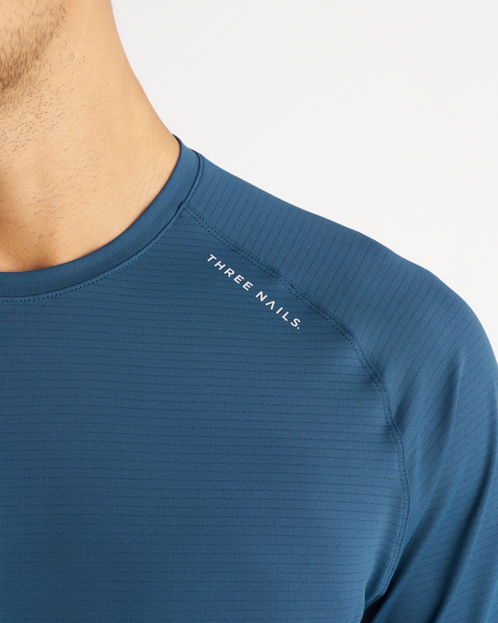 Aion-Lite™ Tee "Three Nails" - Midnight Navy