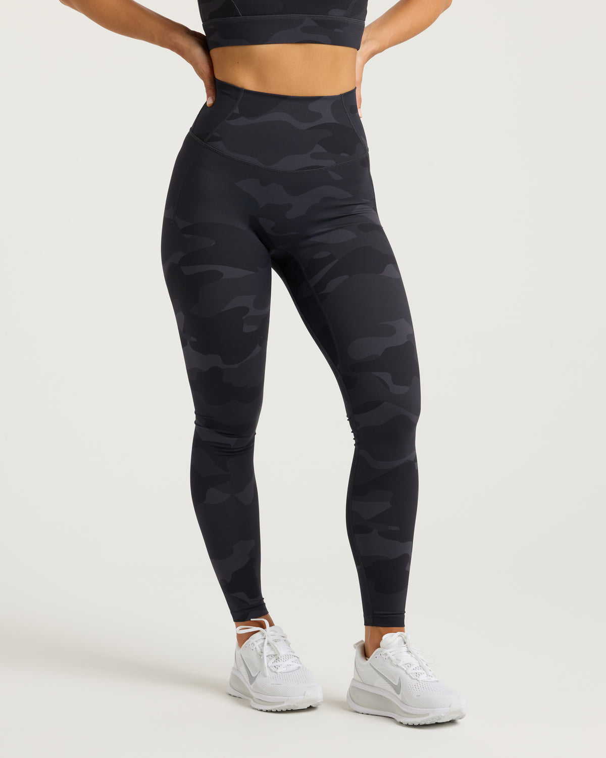 Endura-Train™ Legging - Black Camo
