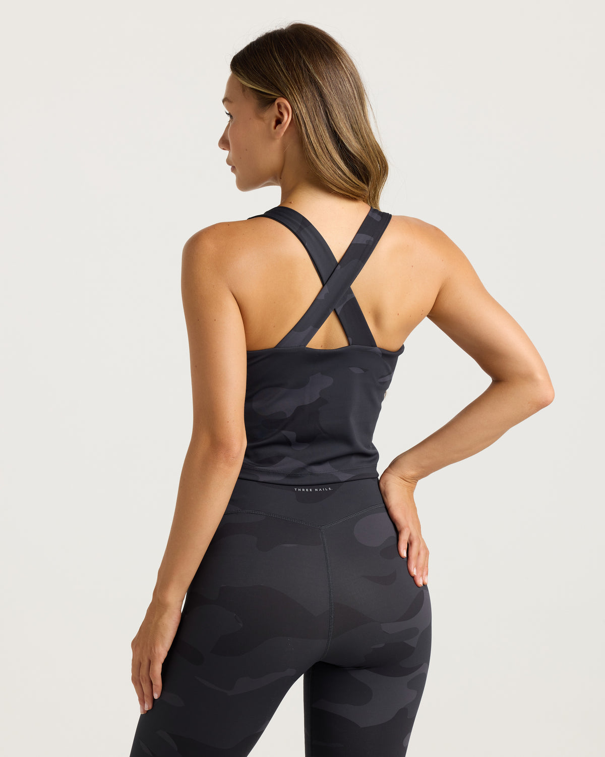 Endura-Train™ Longline Tank - Black Camo