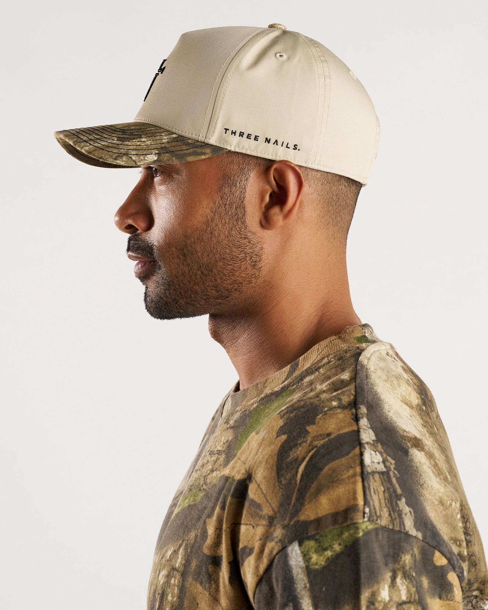 Signature Two-Tone Hat - Realtree Camo