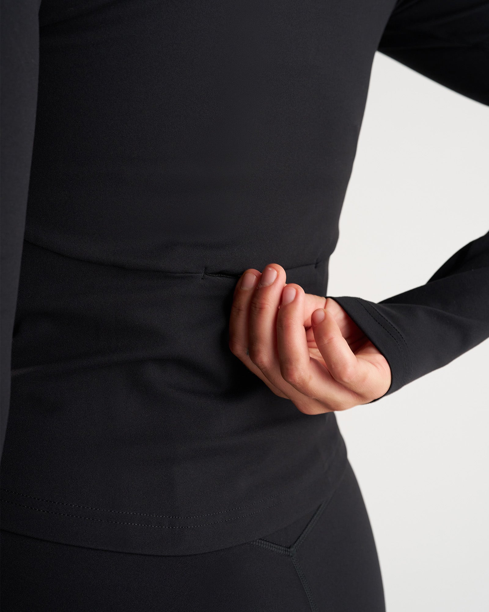 Nova Full-Zip Fitted Jacket - Black