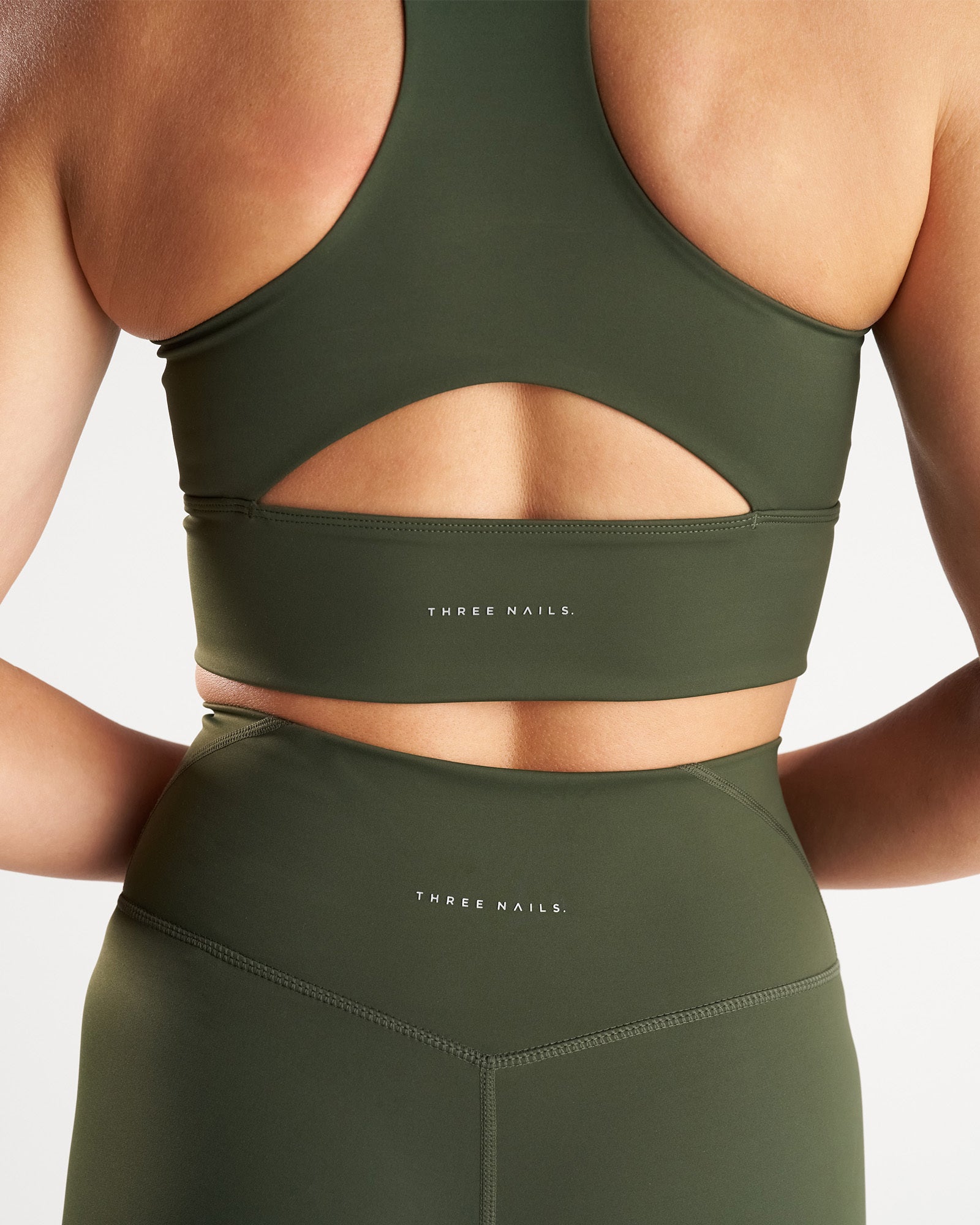 Endura-Train™ Legging - Dark Pine