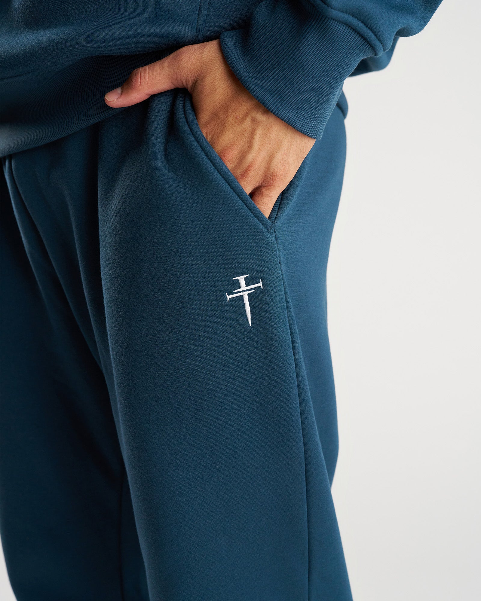 Signature Fleece Sweatpants - Midnight Navy