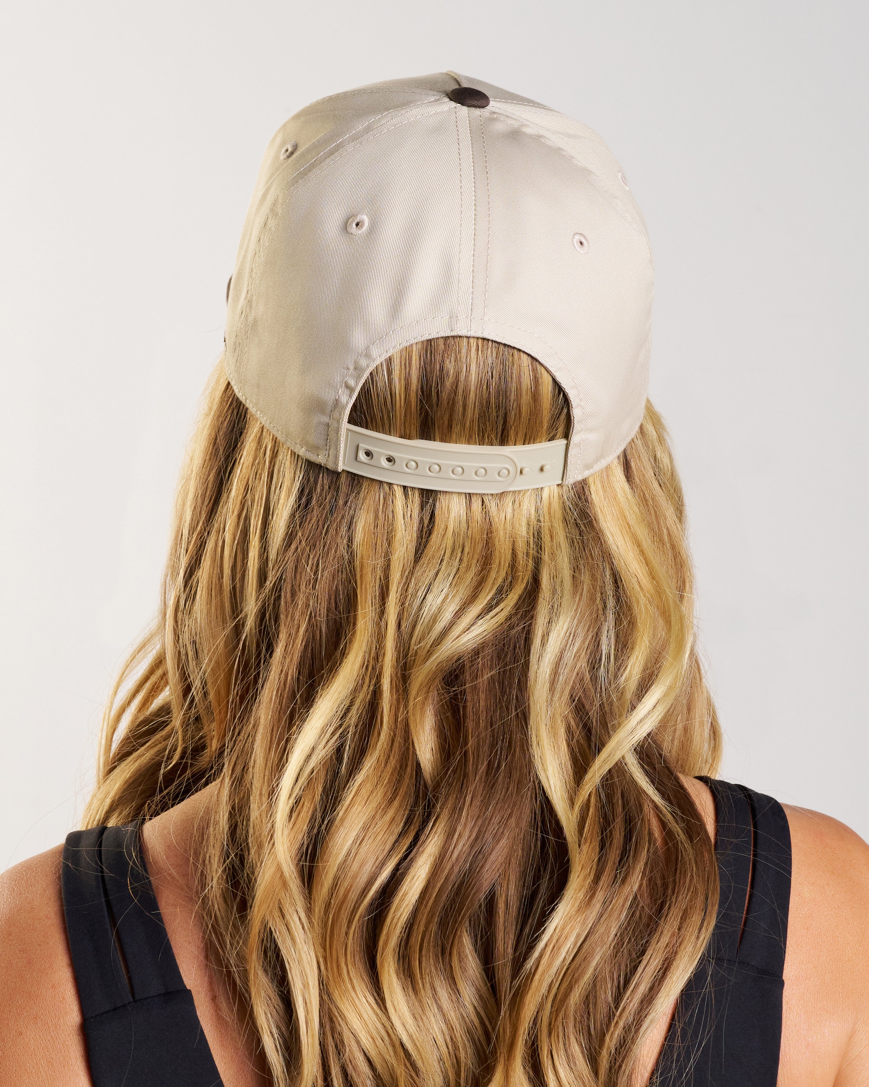 Signature Two-Tone Hat - Brown