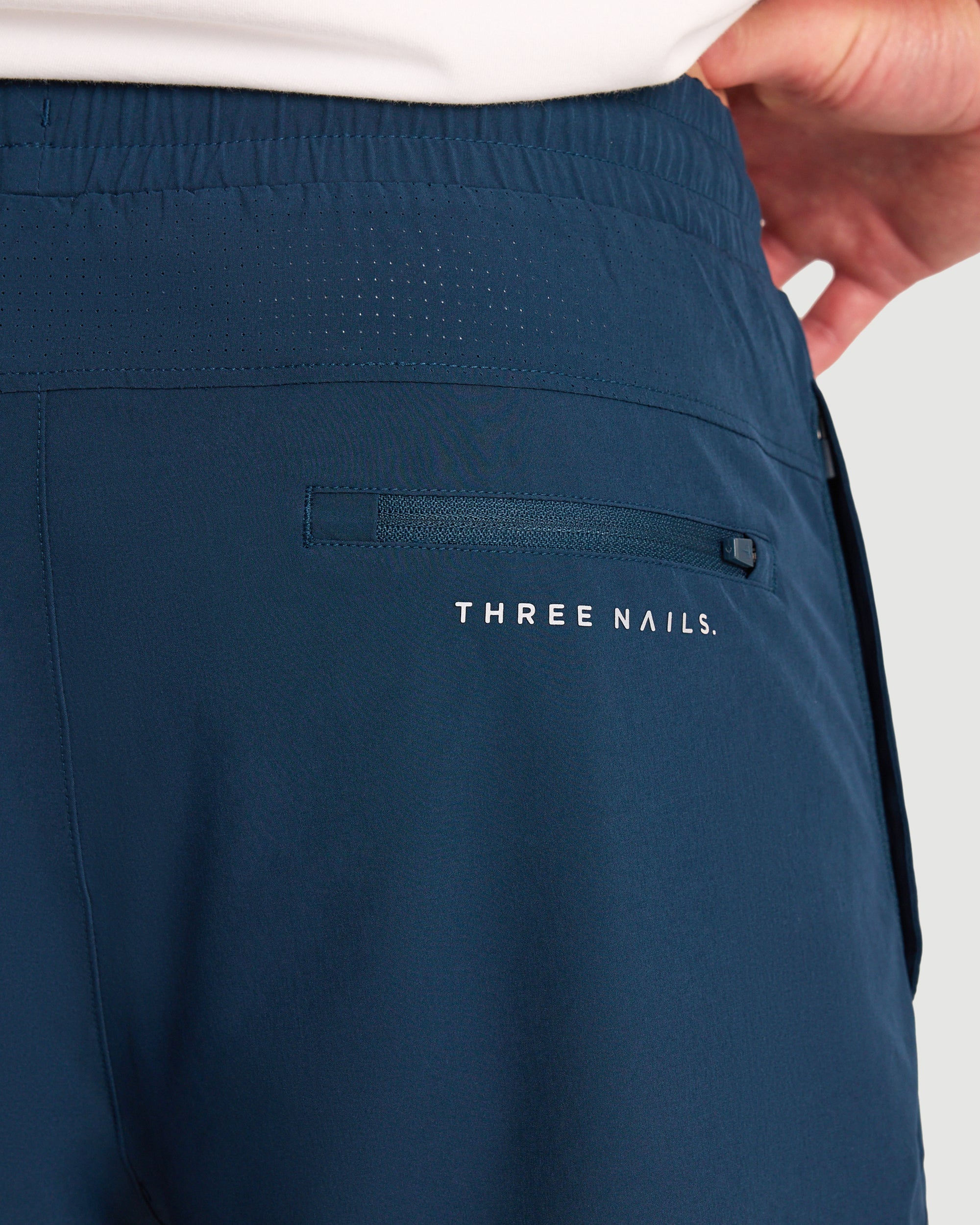 Coastal Linerless 7" Short - Midnight Navy