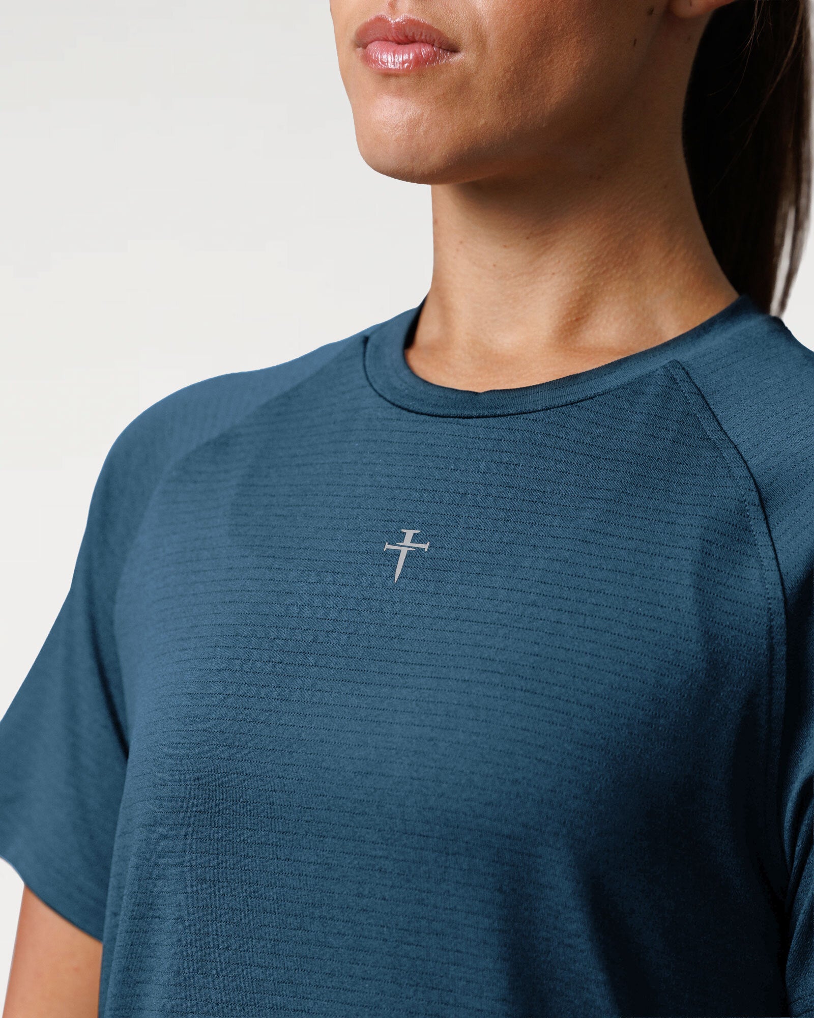 Women's Aion-Lite™ Tee "Cross" - Midnight Navy