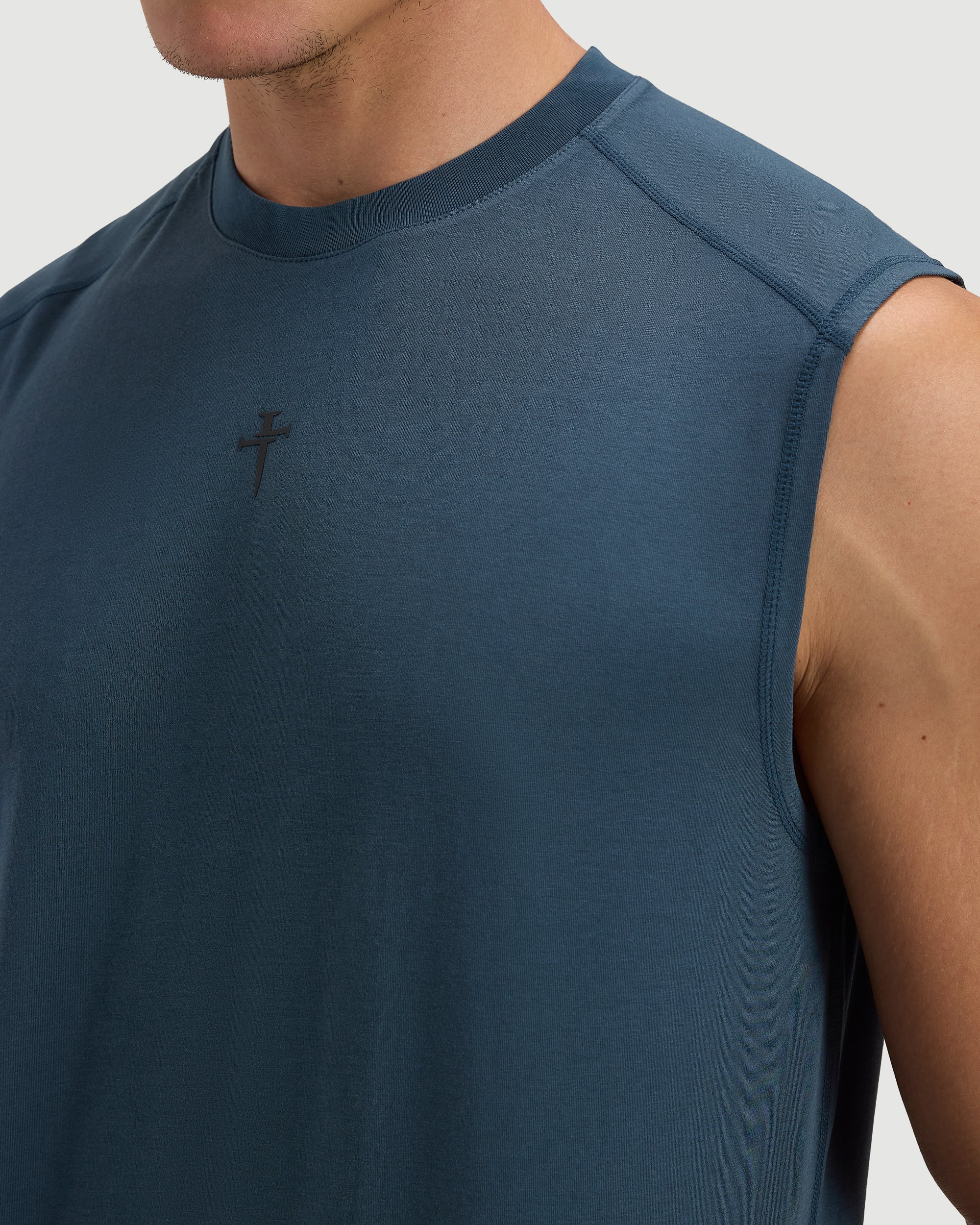 Core Hybrid Cutoff - Midnight Navy