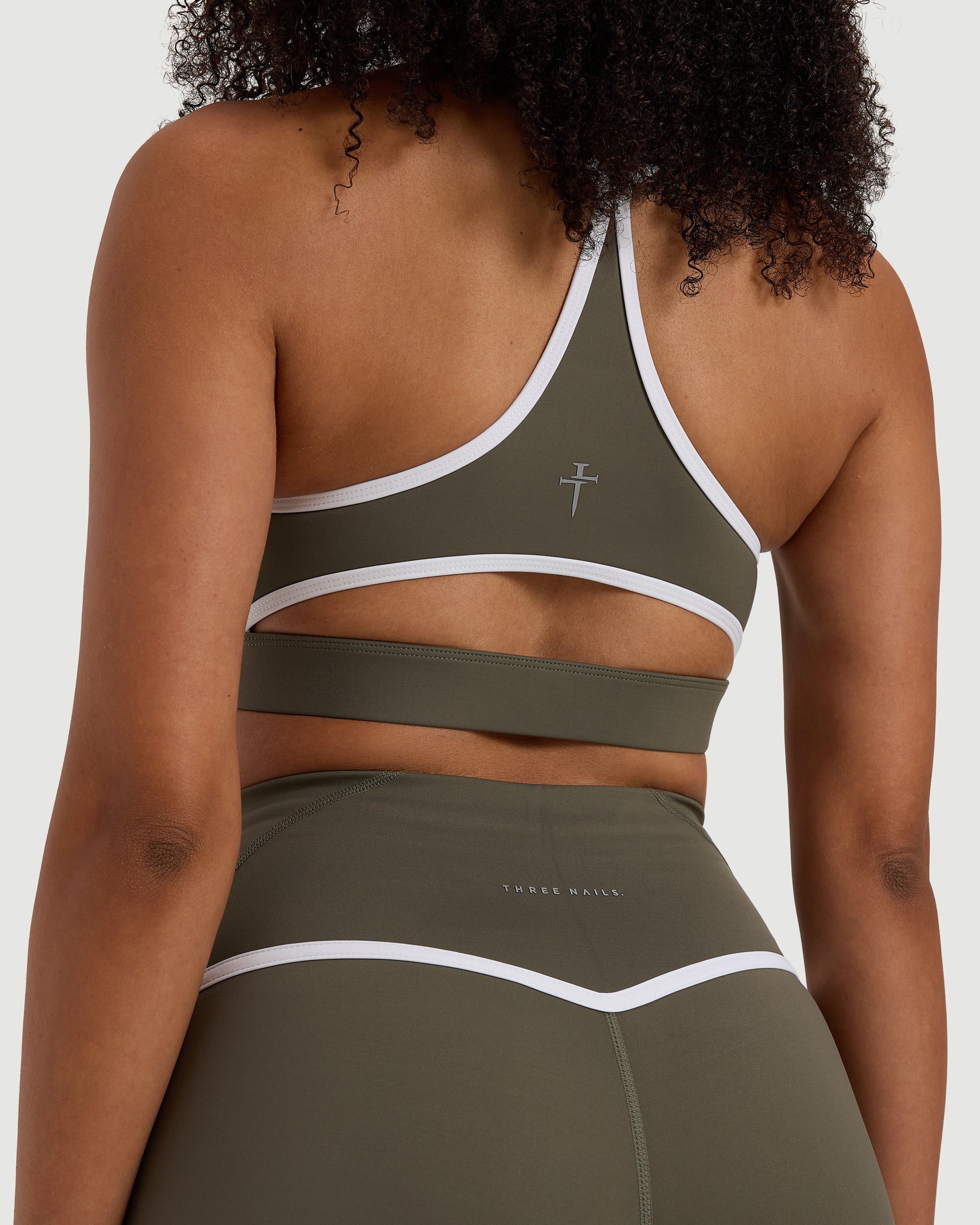 Endura-Train™ Contrast Sports Bra - Sage