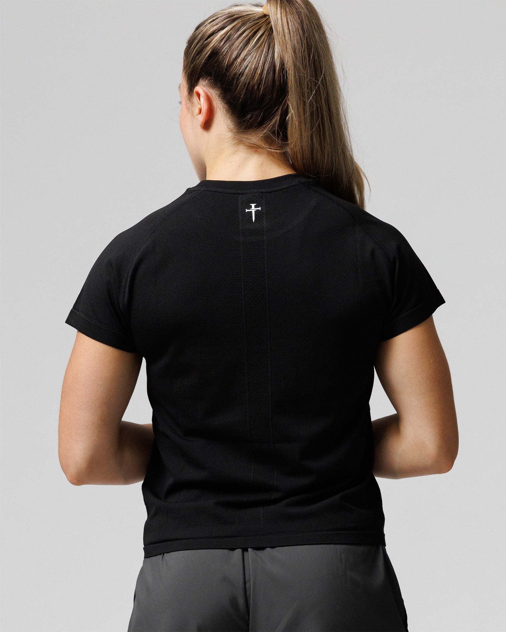 Women's Seamless Tee - Black