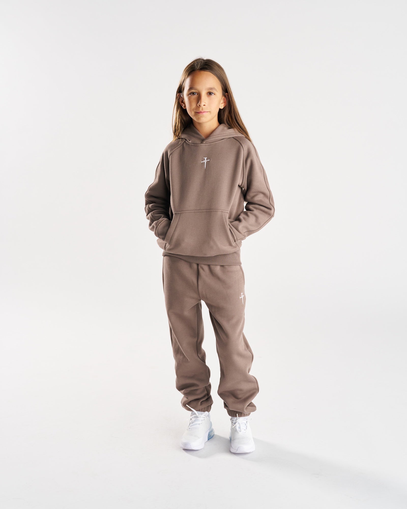Youth Signature Fleece Sweatpants - Deep Taupe