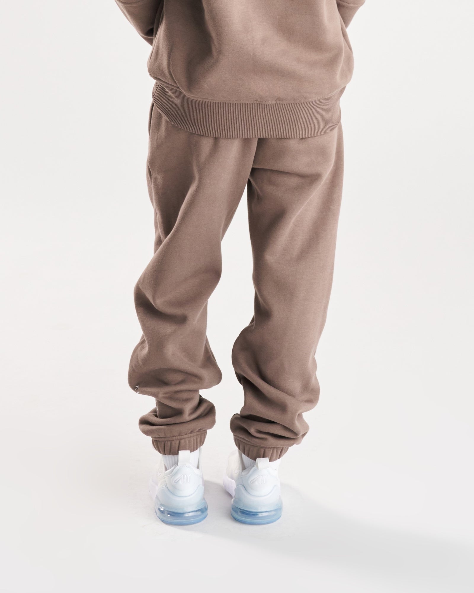 Youth Signature Fleece Sweatpants - Deep Taupe