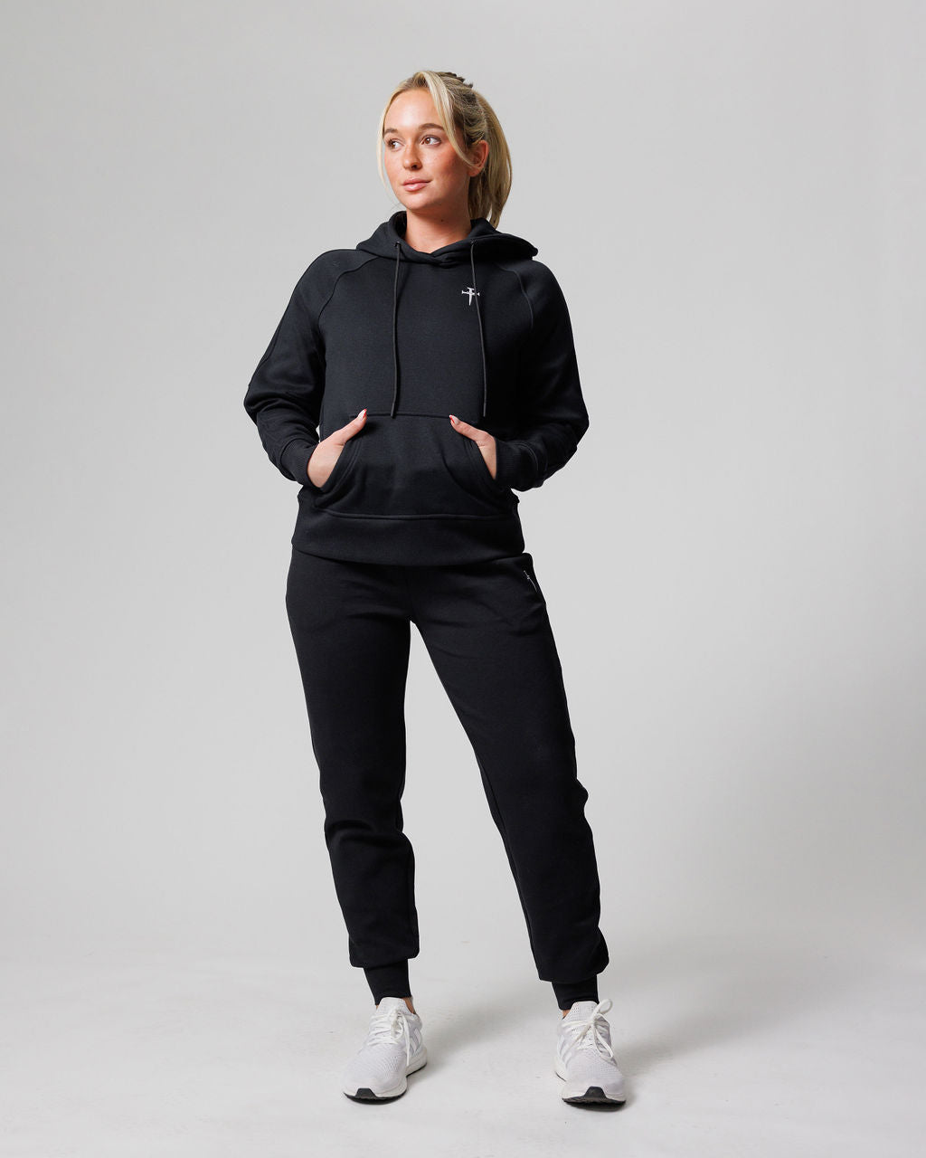 Women's Tech Fleece Hoodie - Black