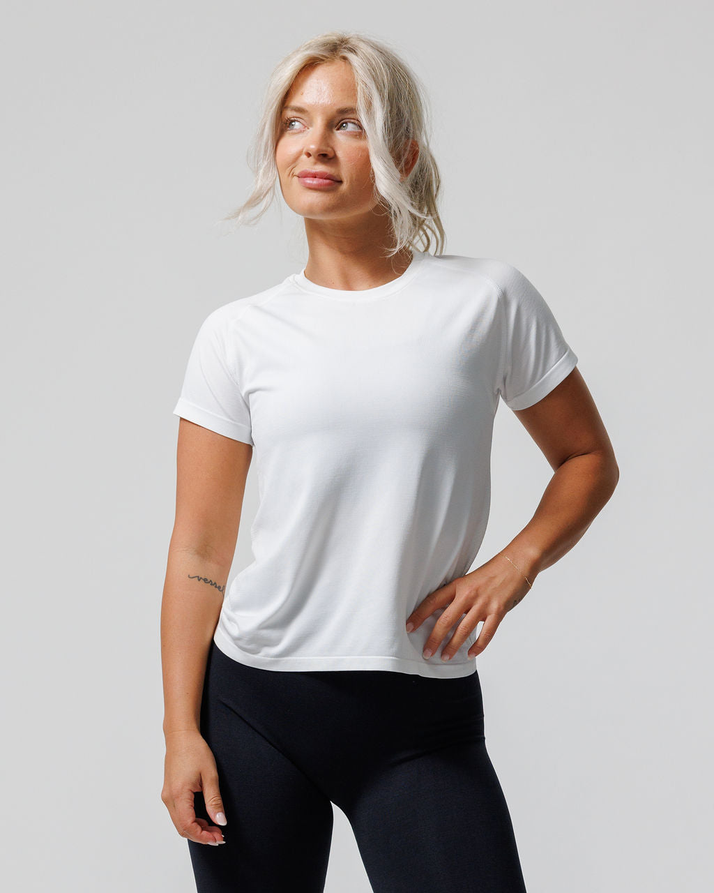 Women's Seamless Tee - White