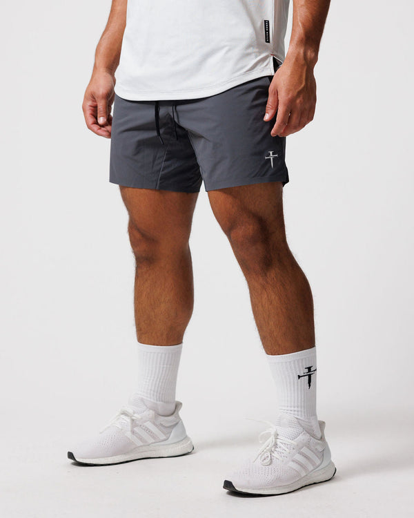 Elevate Short - Space Grey