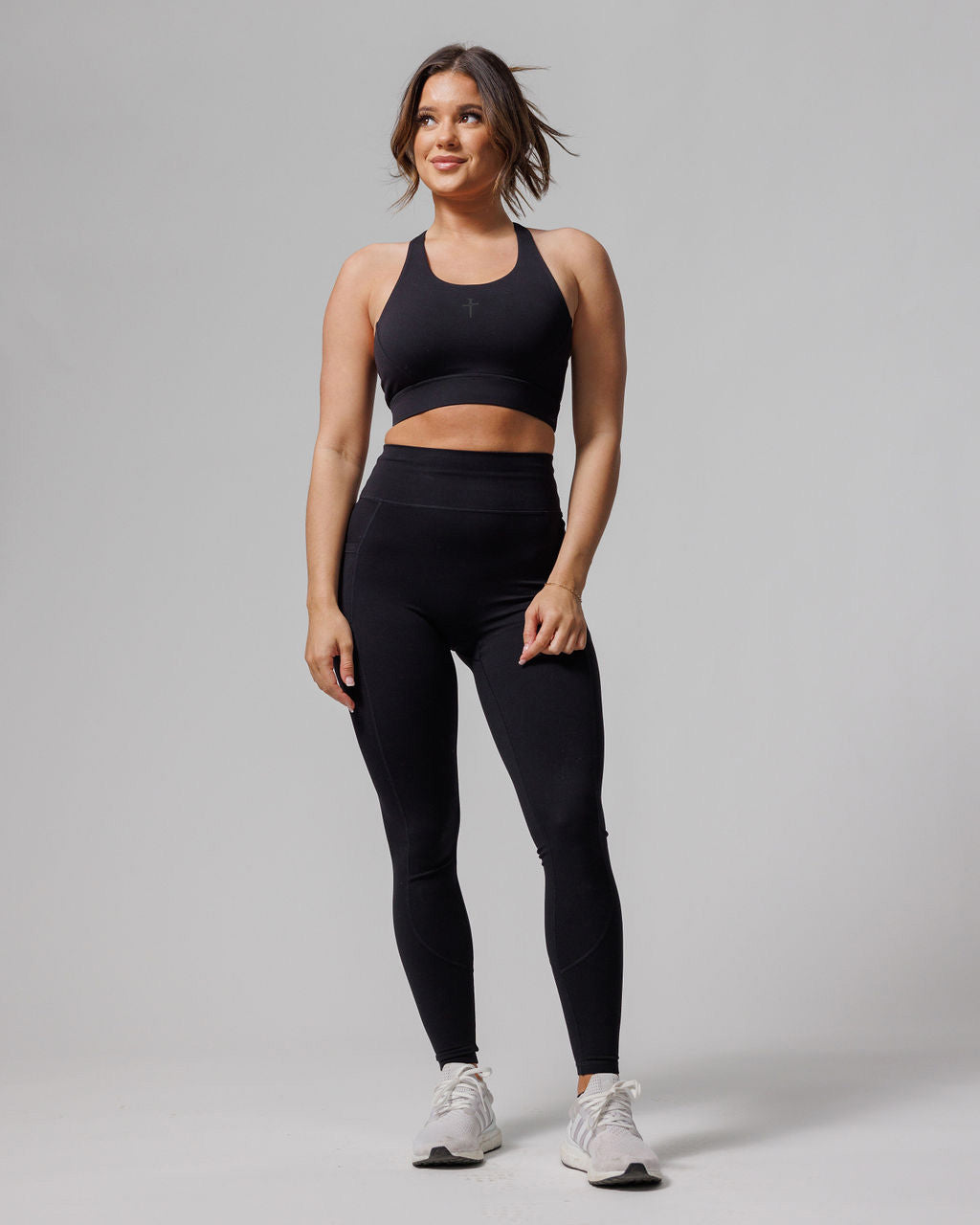 Crossback Sports Bra - Blackout