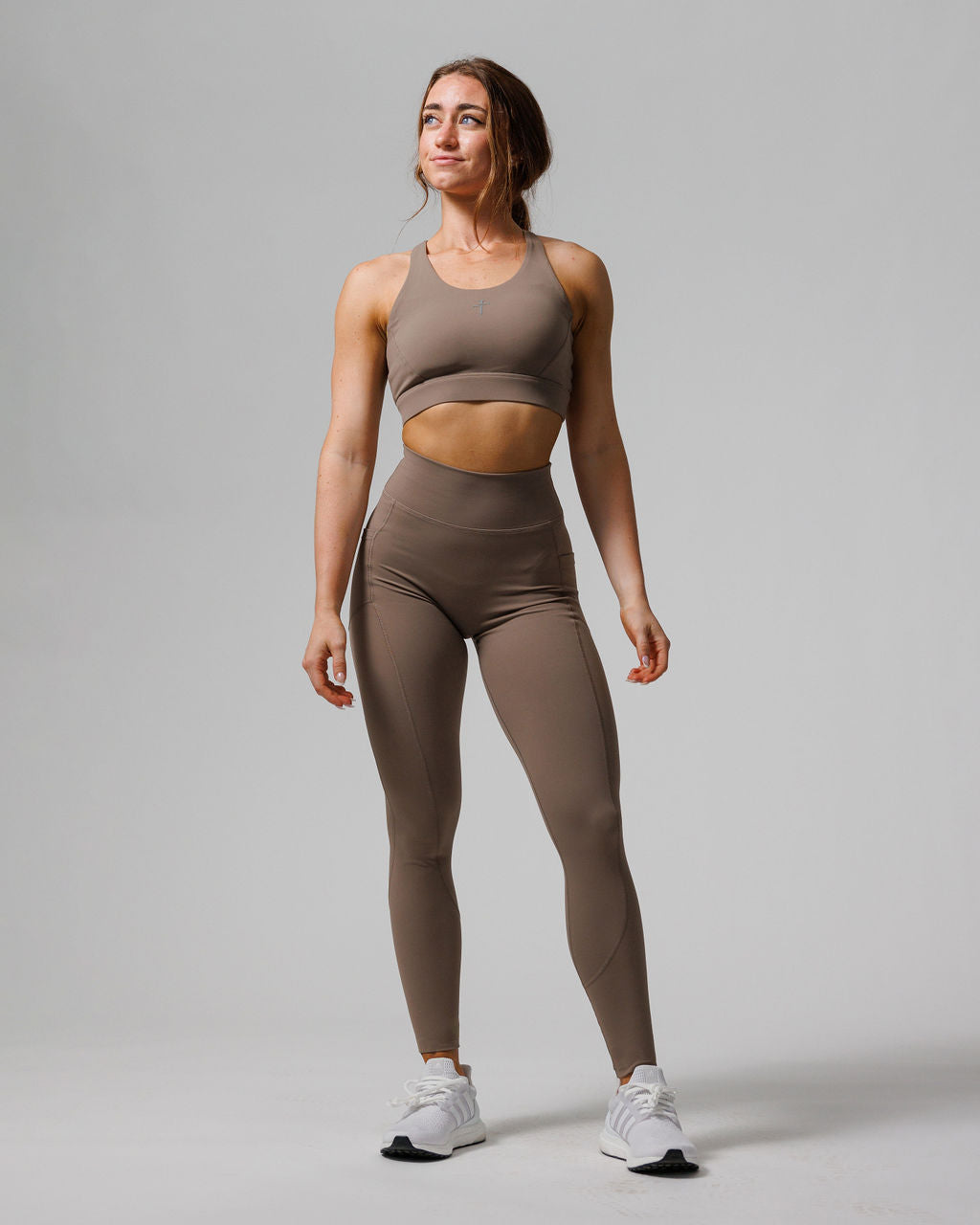 Crossback Sports Bra - Deep Taupe