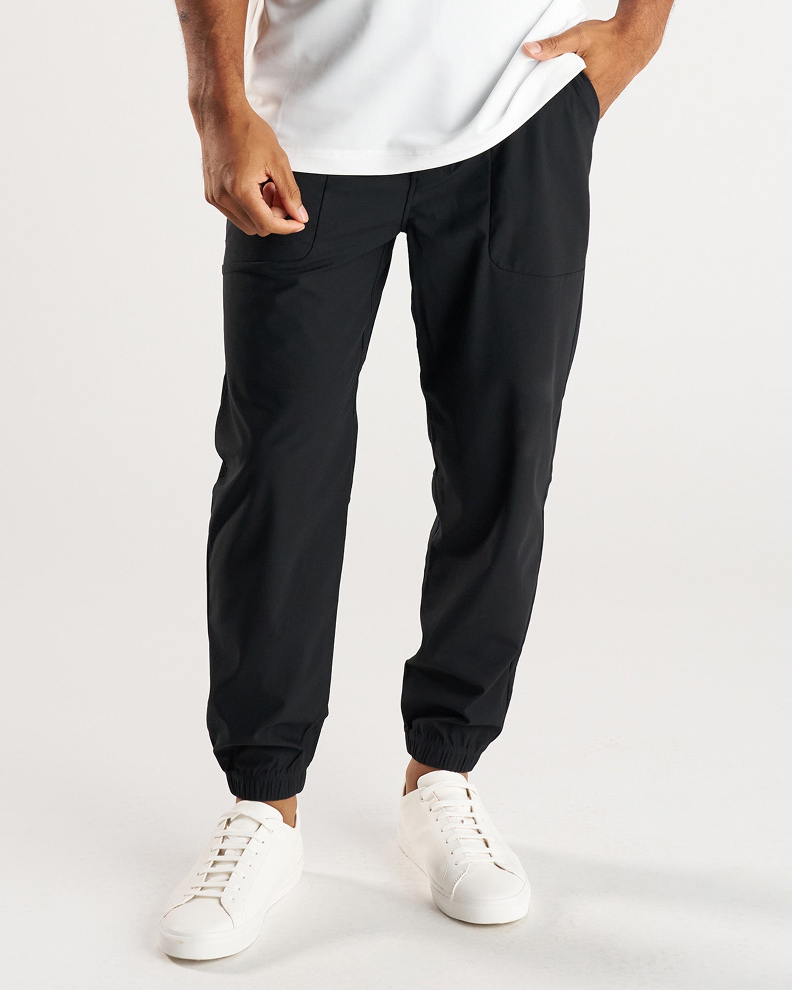 COV Jogger - Black