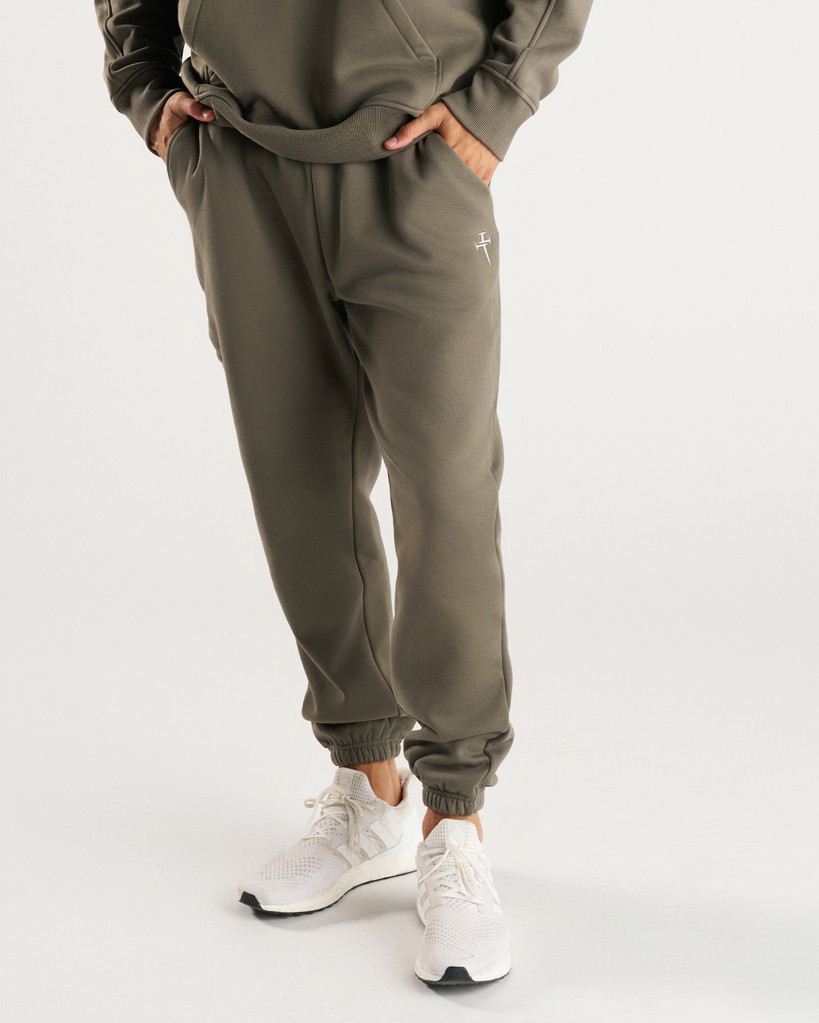 Signature Fleece Sweatpants - Sage