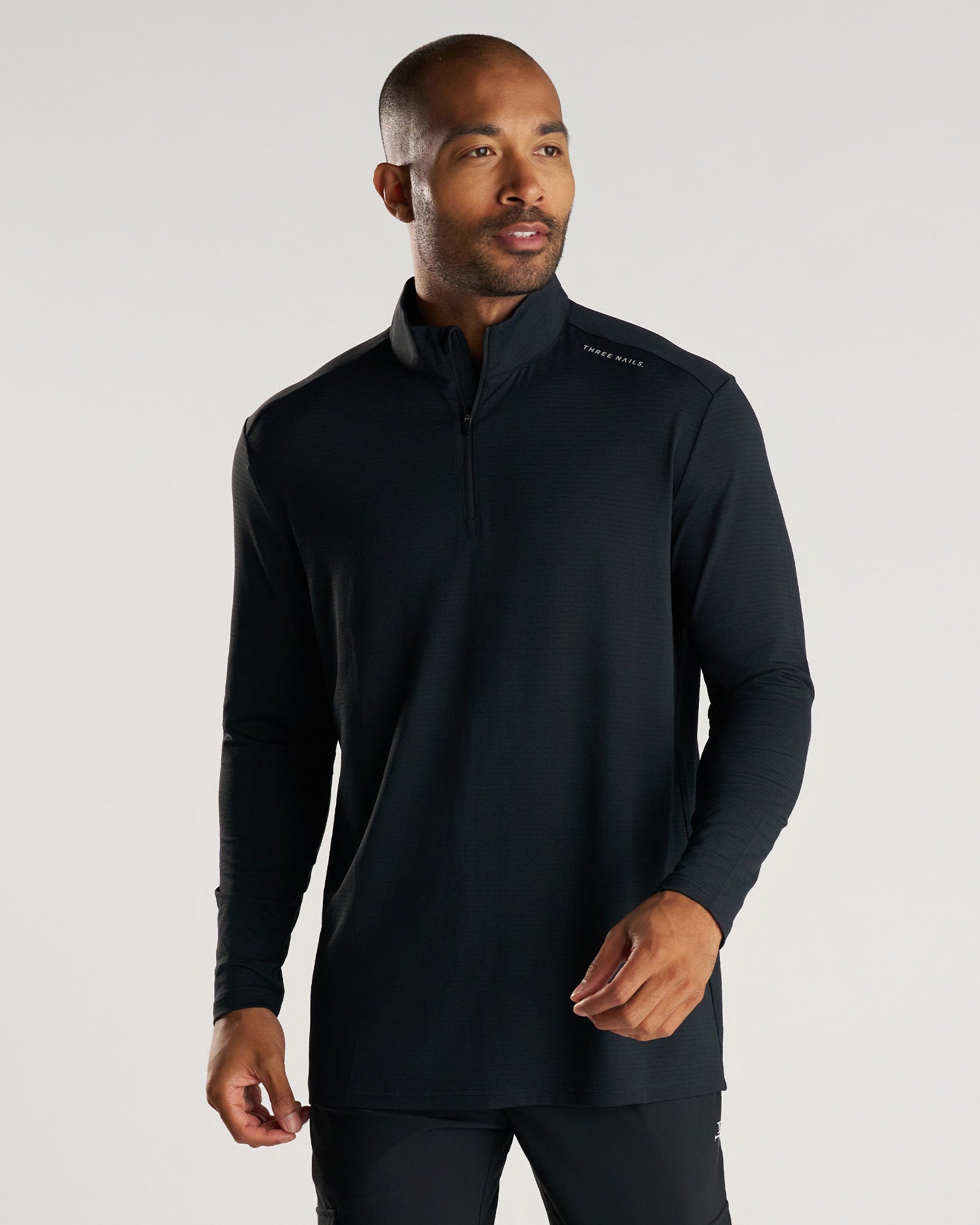 Aion-Lite™ Quarter Zip - Black