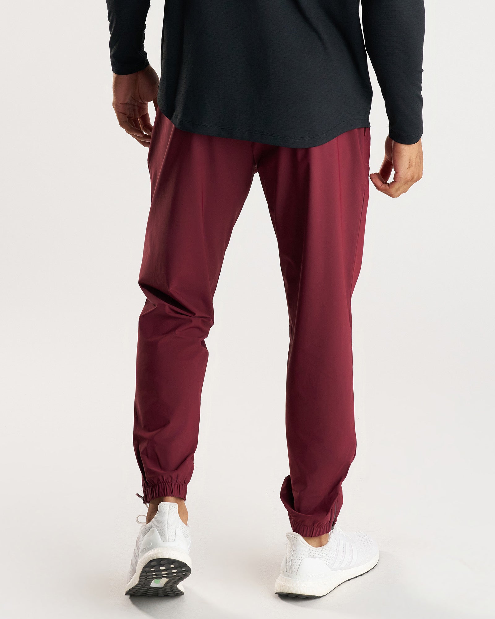 Vapor-Lite™ Jogger - Merlot