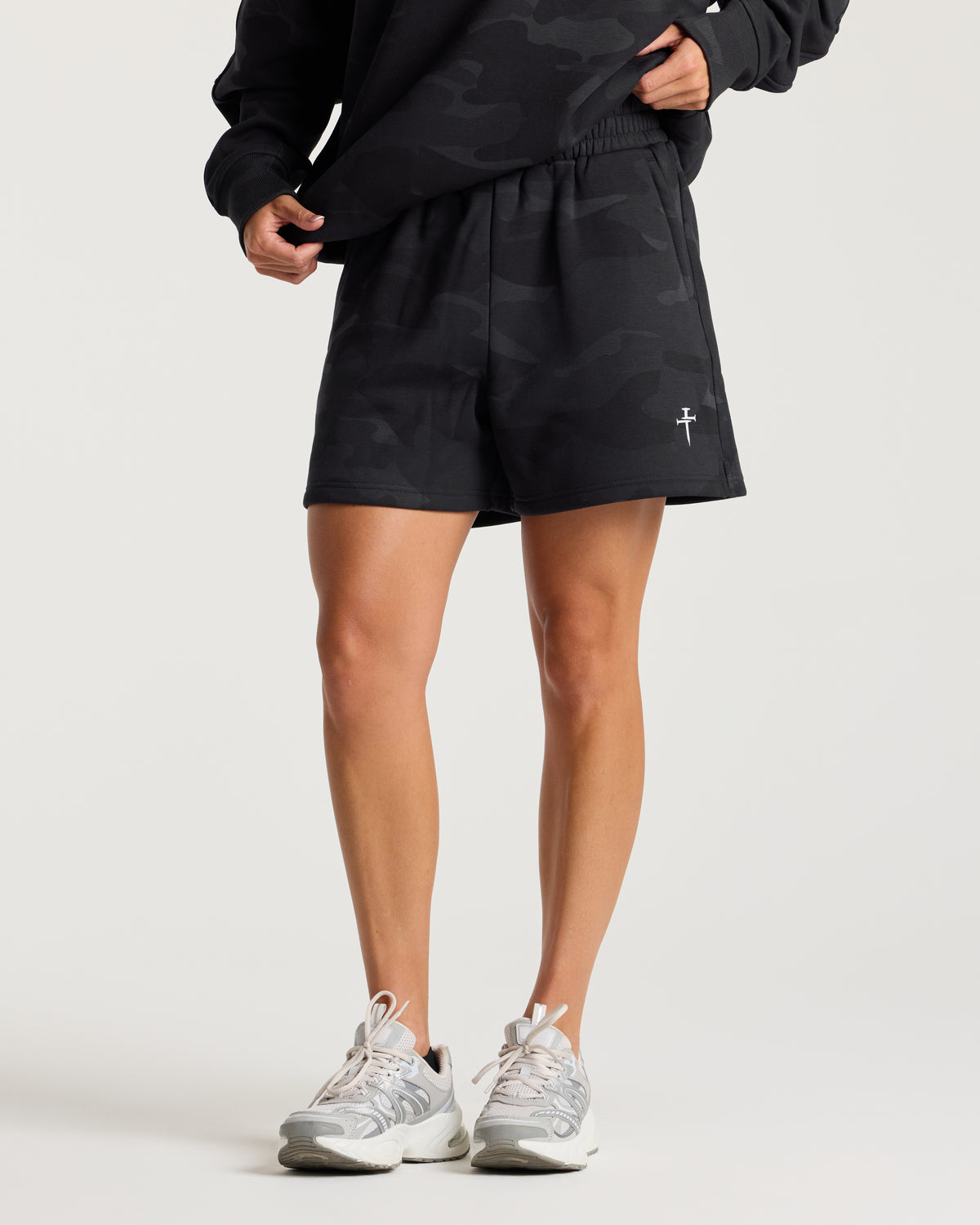 Women's Signature Fleece Sweatshorts - Black Camo