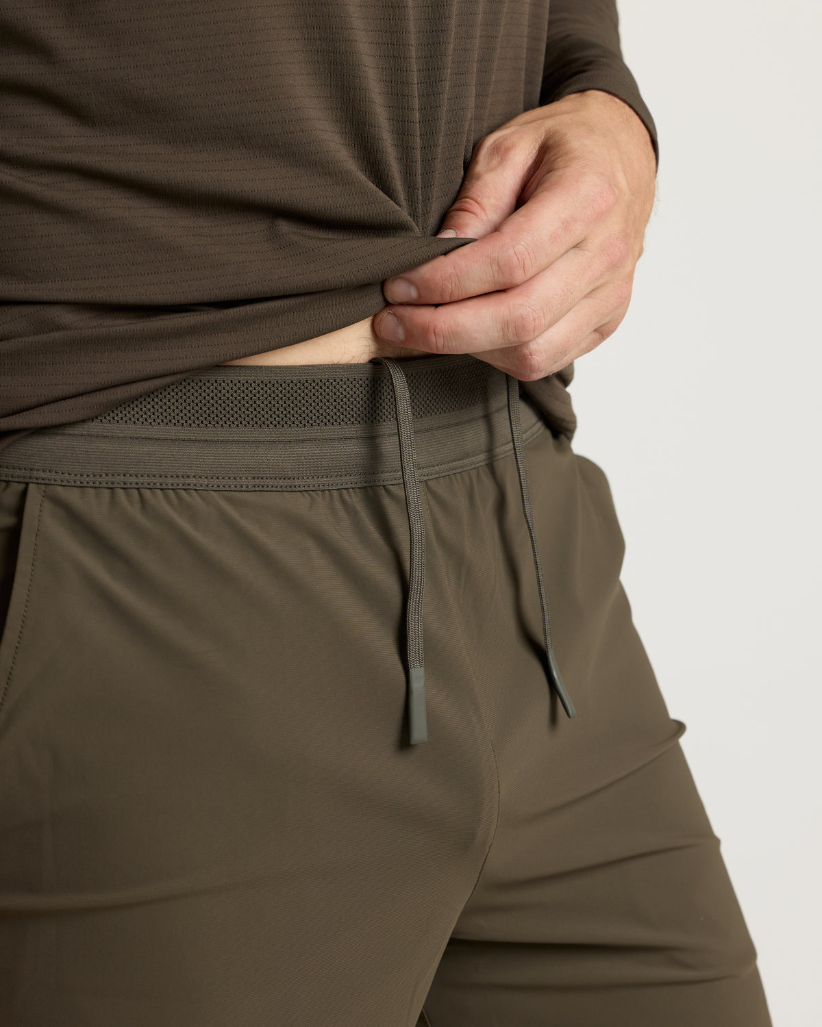 Vapor-Lite™ Hybrid Short - Burnt Olive