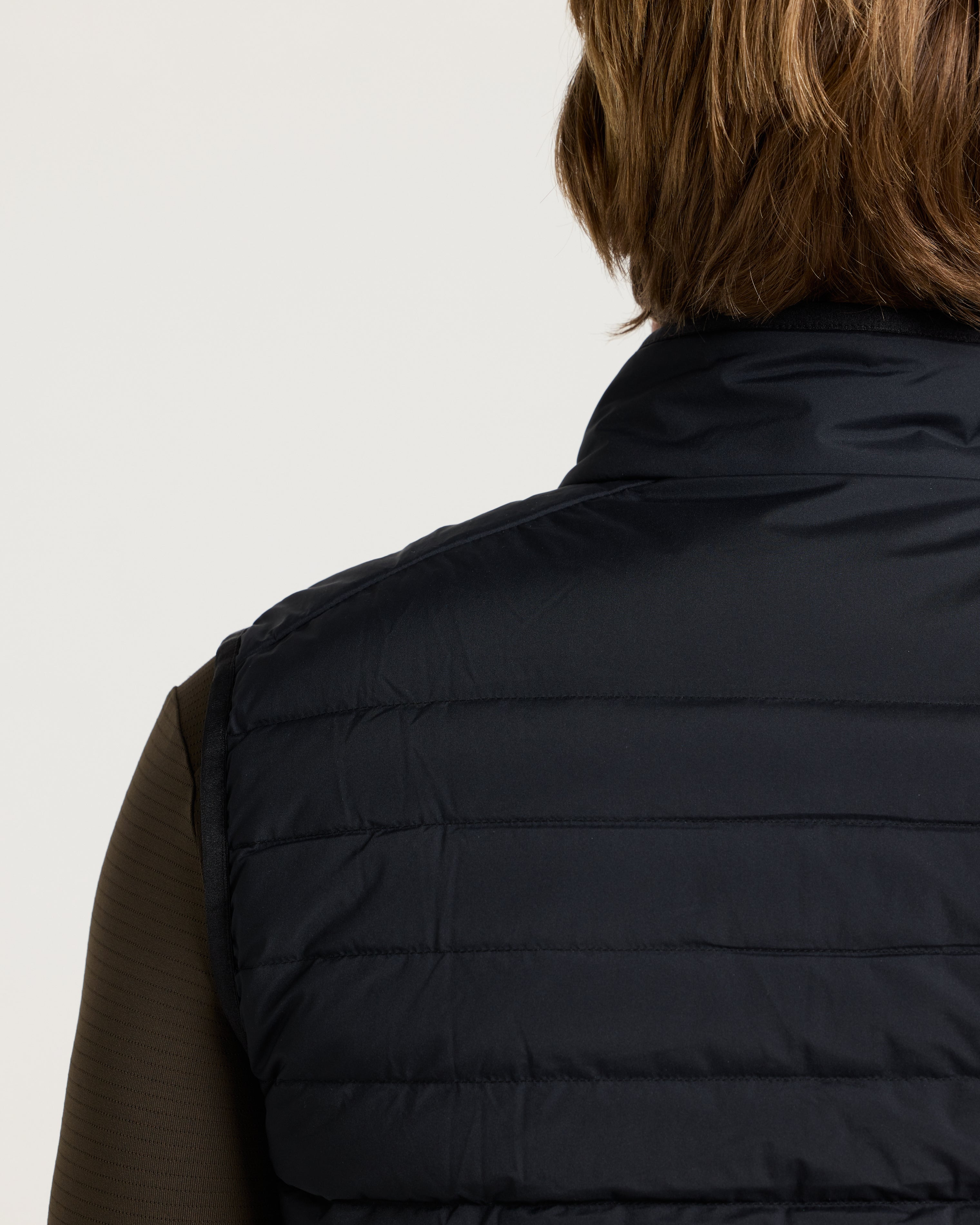 Arc Down Vest - Black