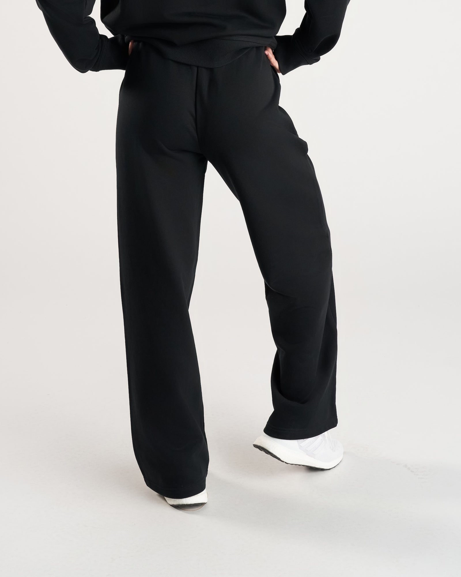 Women's French Terry Straight Leg Pant - Black
