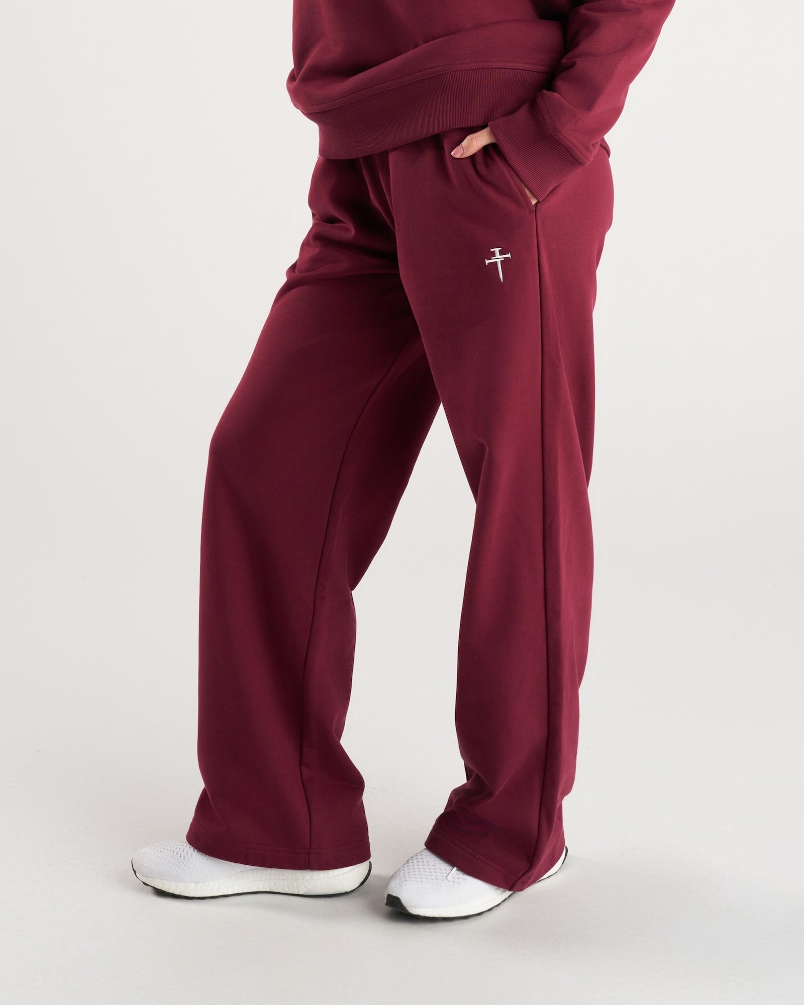 Women's French Terry Straight Leg Pant - Merlot