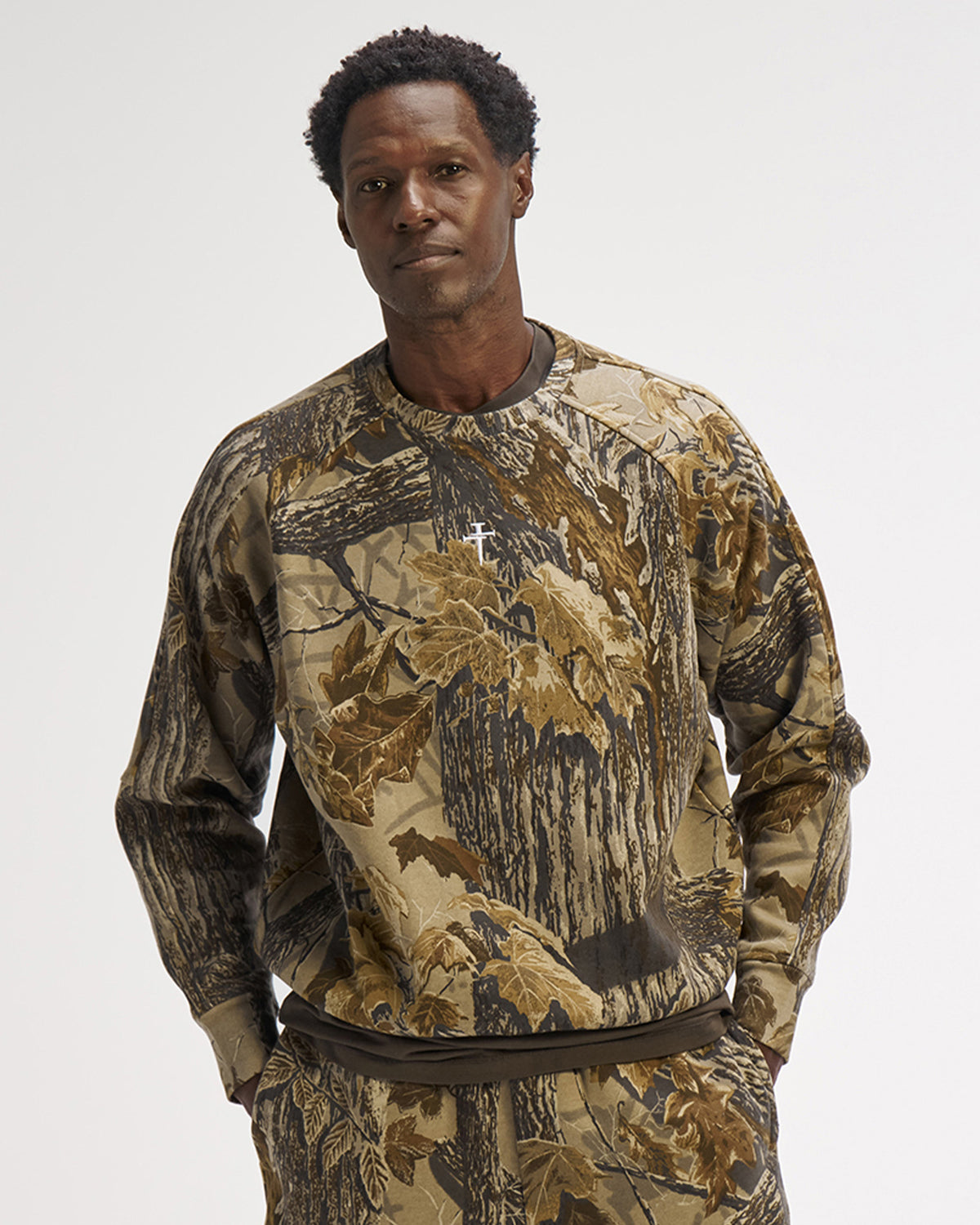 Signature Fleece Crewneck - Realtree Xtra Grey