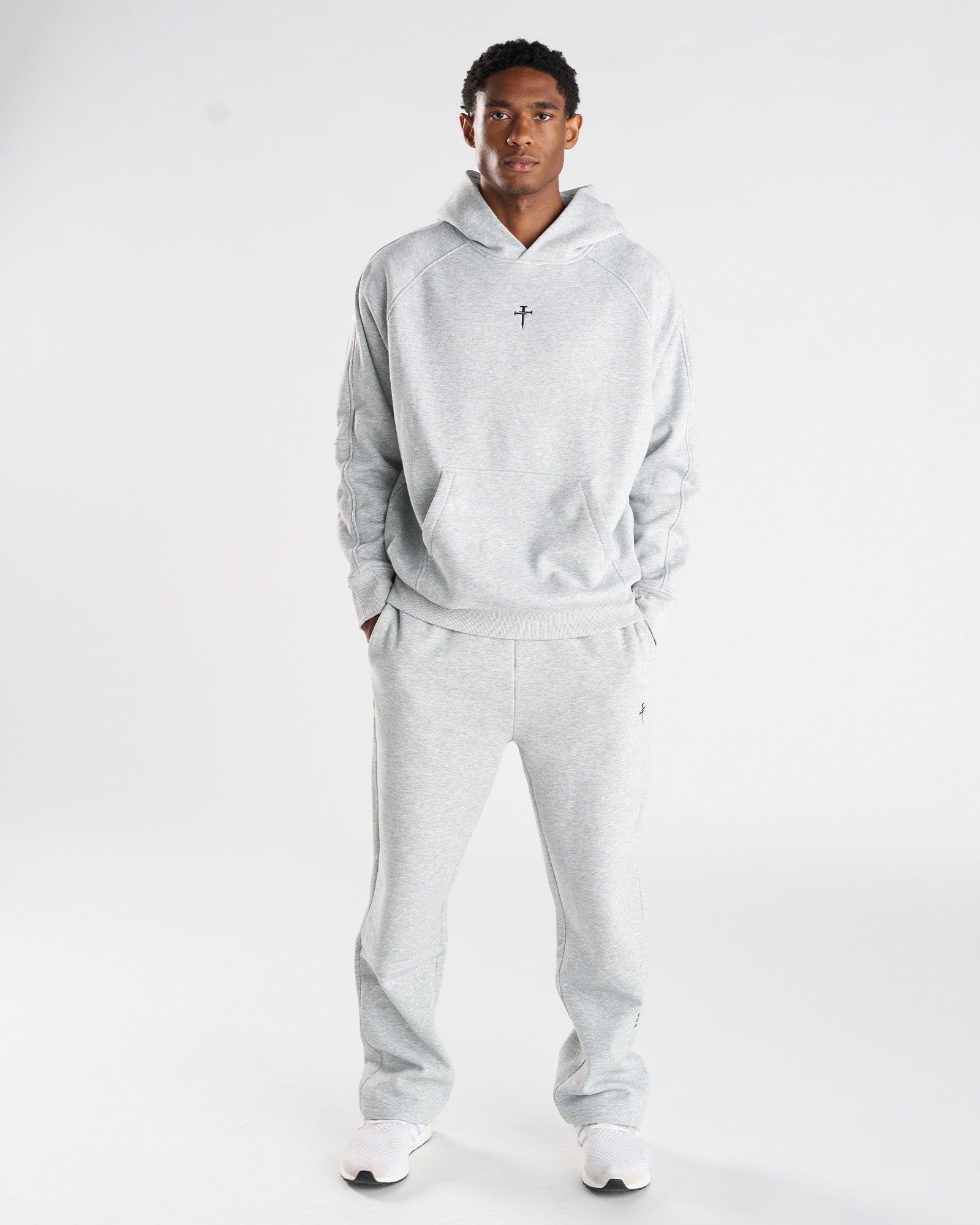 Signature Fleece Straight Leg Sweats - Heather Grey