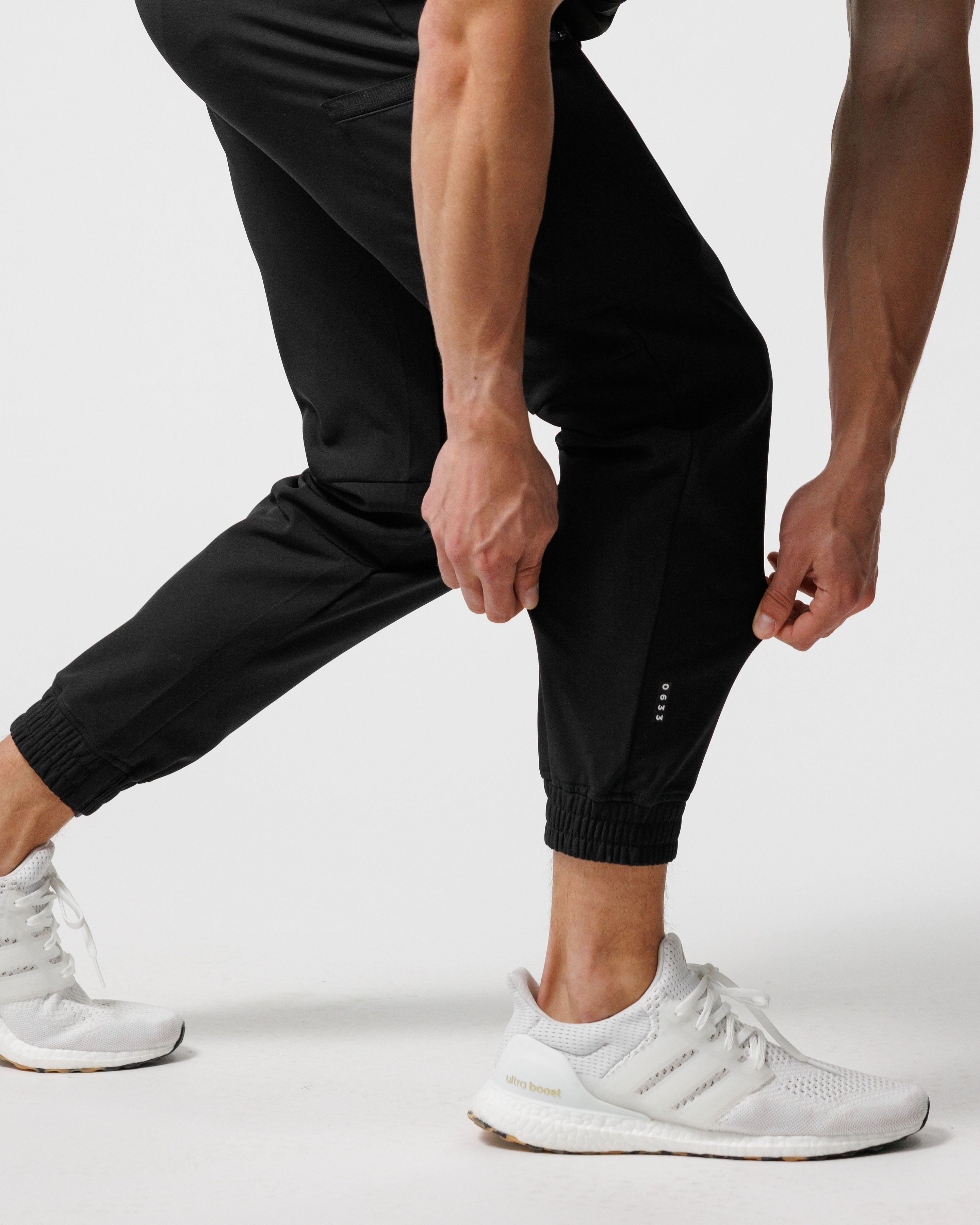 Apex Jogger - Black